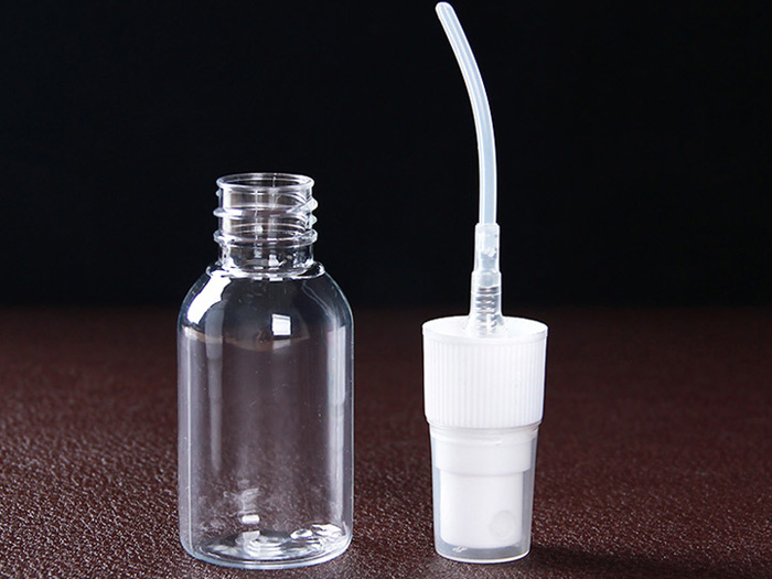 100ml<strong>補水細(xì)霧小噴瓶</strong>